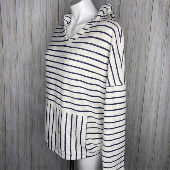 Coverstitched Women's Hood Pullover Sweater Small - Picture 2 of 8